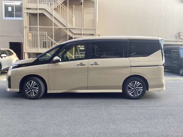 日産 セレナ １．４ Ｅ－ＰＯＷＥＲ ハイウェイスターＶ R5年 (近畿) 99