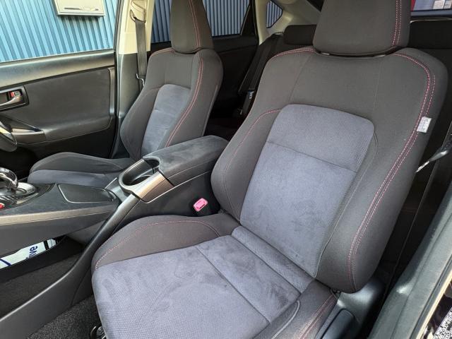 トヨタ プリウス １．８ Ｓ ツーリングセレクション Ｇ'Ｓ H25年 (近畿) 99