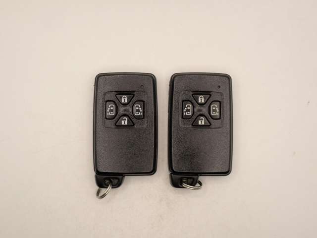 トヨタ ヴォクシー ２．０ ＺＳ 煌ＩＩ H24年 (近畿) 99