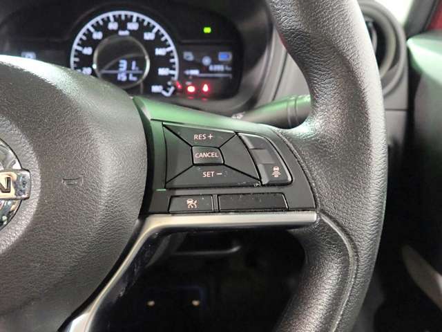 日産 ノート １．２ Ｅ－ＰＯＷＥＲ Ｘ R1年 () 99