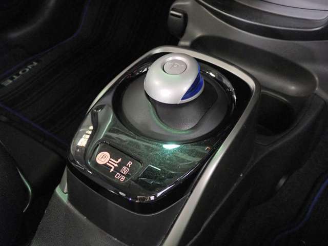 日産 ノート １．２ Ｅ－ＰＯＷＥＲ Ｘ R1年 () 99