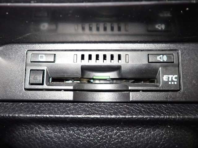 トヨタ エスクァイア ２．０ ＸＩ R1年 () 99