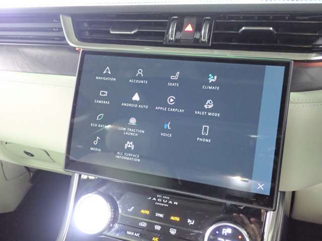 ジャガー ＸＦ Ｒダイナミック ＳＥ ２．０Ｌ Ｄ２００ ディーゼルターボ ４ＷＤ R3年 () 99