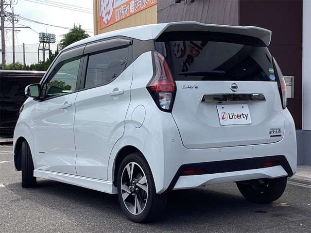 日産 デイズ ６６０ ハイウェイスターＸ プロパイロット エディション R1年 (近畿) 99