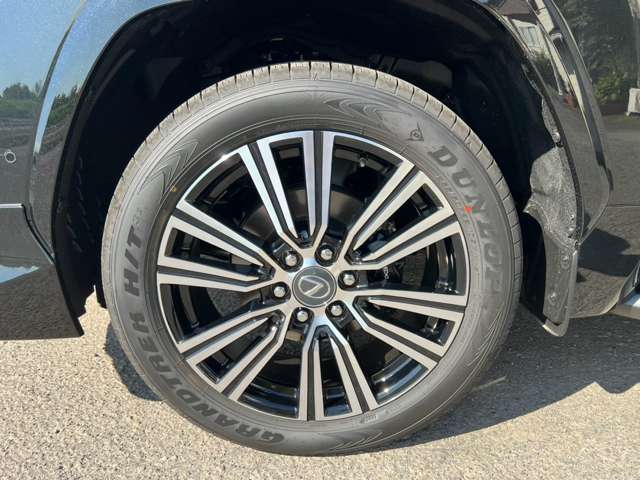 レクサス ＬＸ７００ｈ ７００Ｈ ４ＷＤ R7年 (九州・沖縄) 99