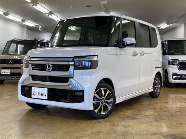 ホンダ Ｎ　ＢＯＸ カスタム ６６０ R8年 (四国) 99