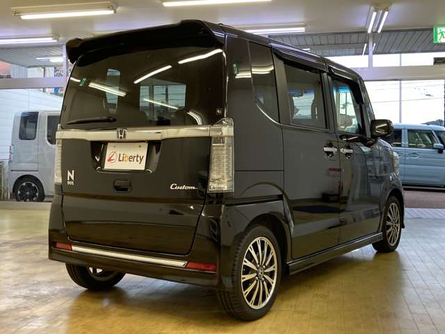 ホンダ Ｎ　ＢＯＸ ６６０ カスタムＧ ターボ Ｌパッケージ H27年 (四国) 99