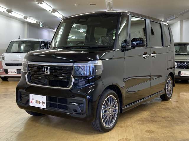 ホンダ Ｎ　ＢＯＸ カスタム ６６０ ターボ R8年 (四国) 99