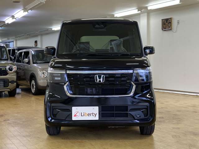 ホンダ Ｎ　ＢＯＸ カスタム ６６０ ターボ R8年 (四国) 99