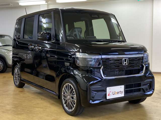 ホンダ Ｎ　ＢＯＸ カスタム ６６０ ターボ R8年 (四国) 99