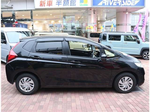 ホンダ フィット １．３ １３Ｇ Ｌパッケージ H26年 (関東) 99