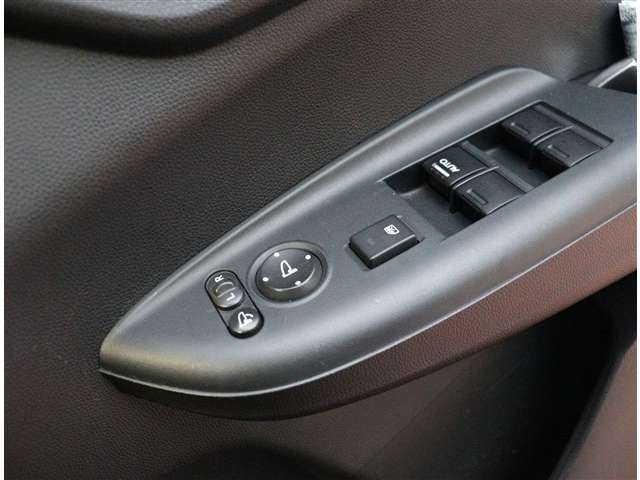 ホンダ フィット １．３ １３Ｇ Ｌパッケージ H26年 (関東) 99