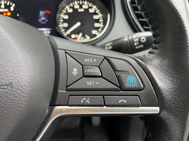 日産 エクストレイル ２．０ ＡＵＴＥＣＨ Ｉパッケージ ２列車 R1年 () 99