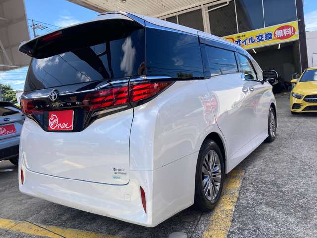 トヨタ アルファード　ハイブリッド ハイブリッド ２．５ Ｚ Ｅ－ＦＯＵＲ ４ＷＤ R6年 (関東) 99