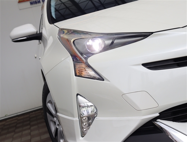 トヨタ プリウス １．８ Ｓ H29年 () 99