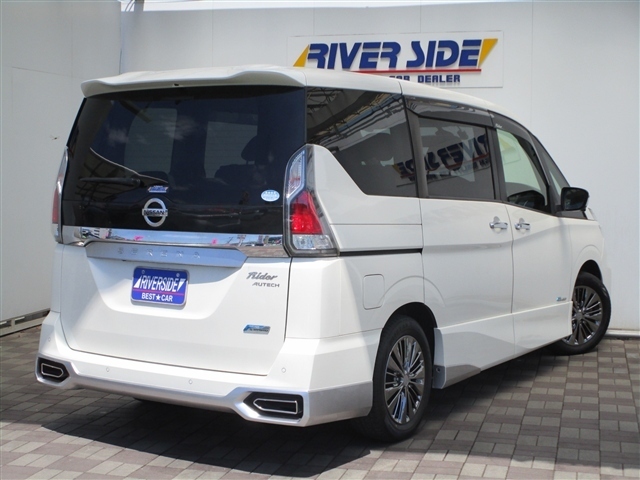 日産 セレナ ２．０ ライダー H28年 (関東) 99