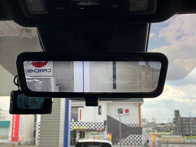 トヨタ ヴォクシー １．８ ハイブリッド Ｓ－Ｚ R5年 () 99