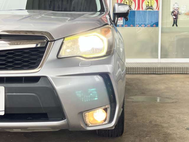 スバル フォレスター ２．０ＸＴ アイサイト ４ＷＤ H25年 () 99