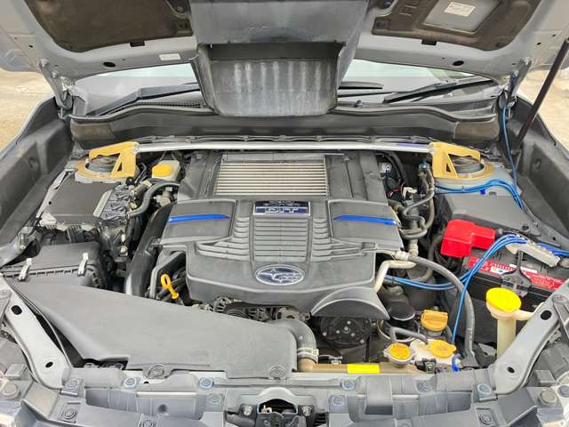 スバル フォレスター ２．０ＸＴ アイサイト ４ＷＤ H25年 () 99