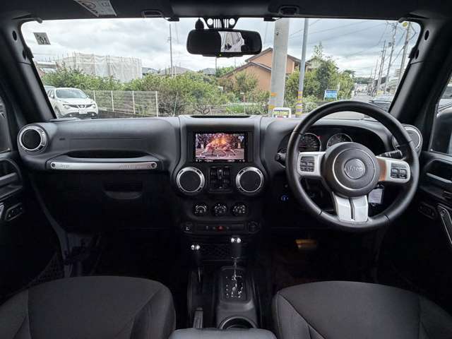 ジープ ラングラー　アンリミテッド アンリミテッド スポーツ ４ＷＤ H27年 () 99