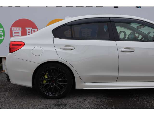 スバル ＷＲＸ　ＳＴＩ ＳＴＩ ２．０ ４ＷＤ H29年 (関東) 99