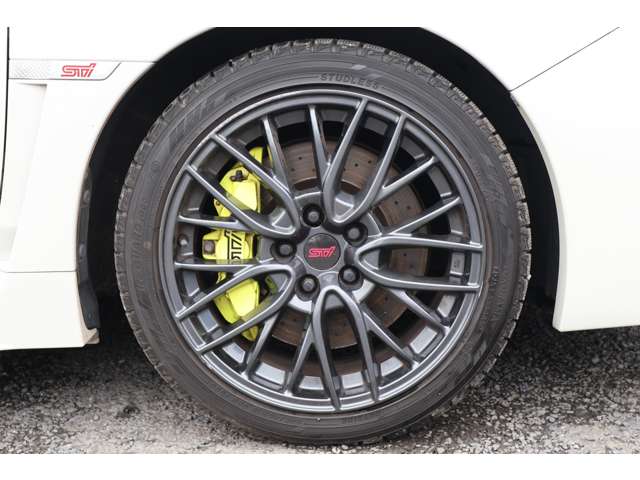 スバル ＷＲＸ　ＳＴＩ ＳＴＩ ２．０ ４ＷＤ H29年 (関東) 99