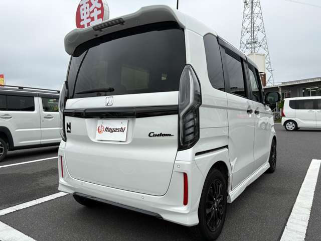 ホンダ Ｎ　ＢＯＸ カスタム ６６０ Ｌ スタイルプラス ブラック R4年 () 99