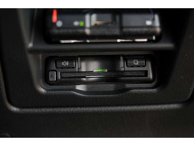マツダ ＣＸ−３０ ２．０ ２０Ｓ ４ＷＤ R2年 (関東) 99