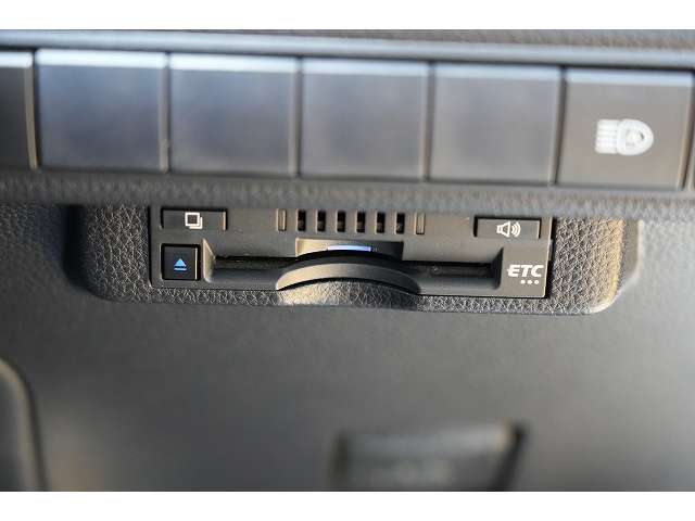 トヨタ カローラ　ツーリング １．８ ＷＸＢ R2年 (関東) 99