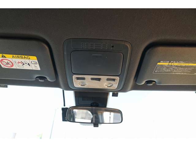 トヨタ ノア ２．０ ＳＩ H29年 () 99