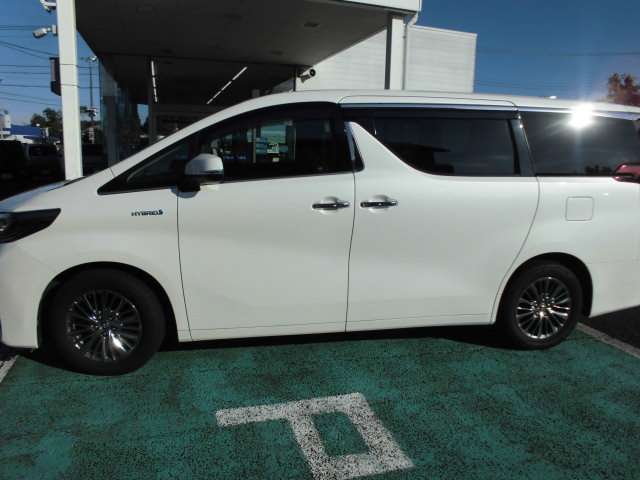 トヨタ アルファード　ハイブリッド ハイブリッド ２．５ エグゼクティブ ラウンジ Ｅ－ＦＯＵＲ ４ＷＤ R1年 () 99