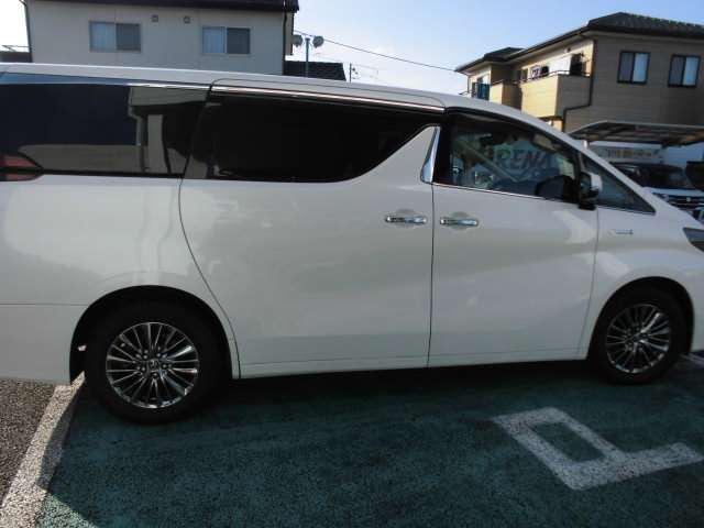トヨタ アルファード　ハイブリッド ハイブリッド ２．５ エグゼクティブ ラウンジ Ｅ－ＦＯＵＲ ４ＷＤ R1年 () 99