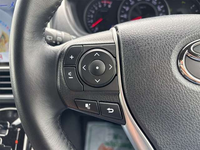 トヨタ ヴォクシー ２．０ ＺＳ 煌ＩＩ R2年 (近畿) 99