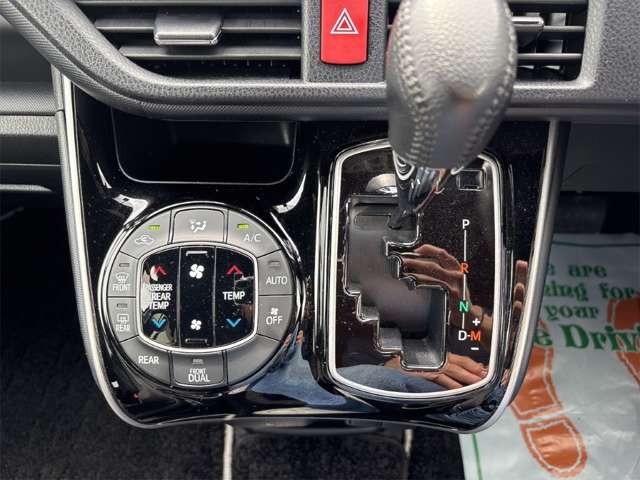 トヨタ ヴォクシー ２．０ ＺＳ 煌ＩＩ R2年 (近畿) 99
