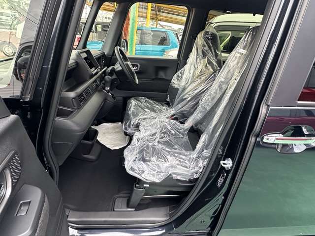 ホンダ Ｎ　ＢＯＸ カスタム ６６０ R8年 () 99