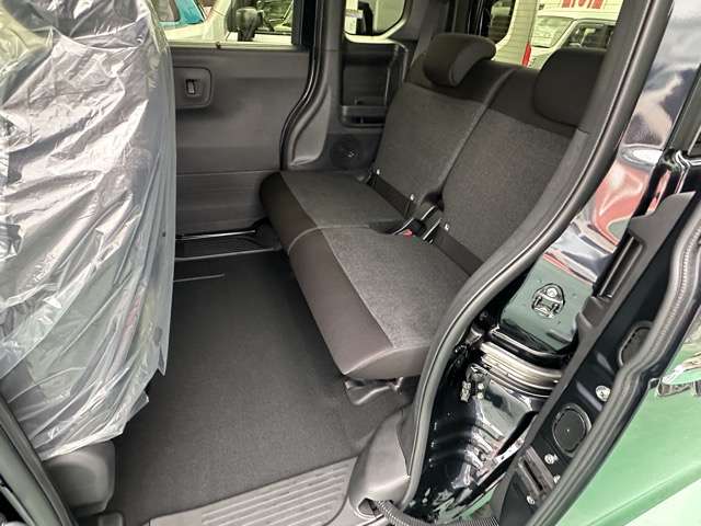 ホンダ Ｎ　ＢＯＸ カスタム ６６０ R8年 () 99