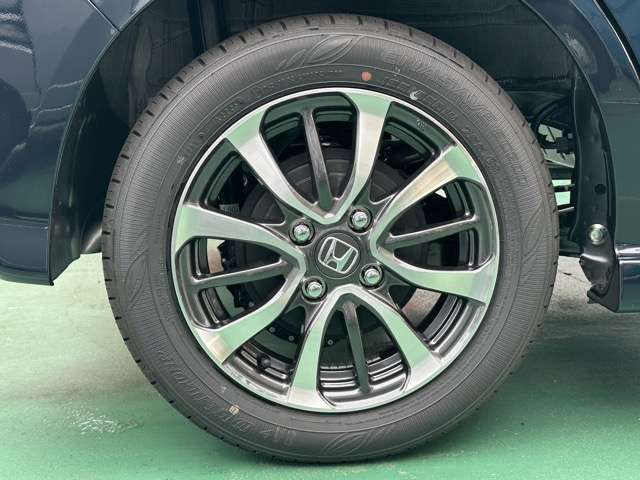 ホンダ Ｎ　ＢＯＸ カスタム ６６０ R8年 () 99