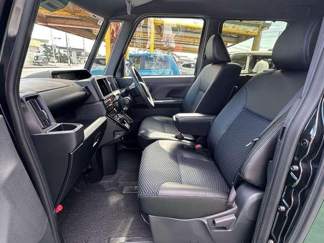 ダイハツ タント ６６０ カスタム ＲＳ R7年 () 99