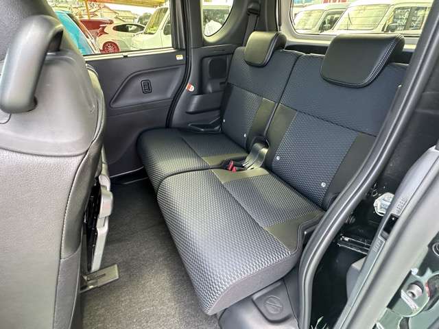 ダイハツ タント ６６０ カスタム ＲＳ R7年 () 99