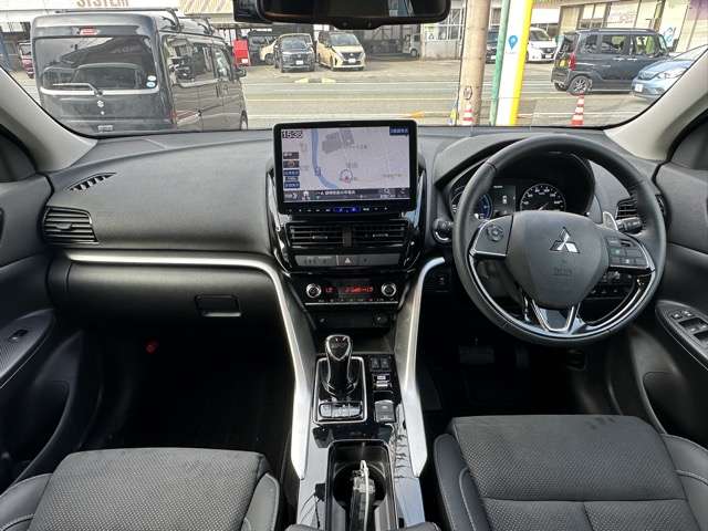 三菱 エクリプス　クロス　ＰＨＥＶ ＰＨＥＶ ２．４ Ｇ ４ＷＤ R4年 () 99