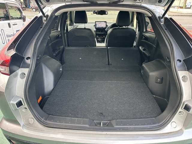 三菱 エクリプス　クロス　ＰＨＥＶ ＰＨＥＶ ２．４ Ｇ ４ＷＤ R4年 () 99