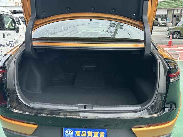 トヨタ クラウン　クロスオーバー　ハイブリッド ２．４ ＲＳ アドバンスト Ｅ－ＦＯＵＲ ＡＤＶＡＮＣＥＤ ４ＷＤ R4年 () 99