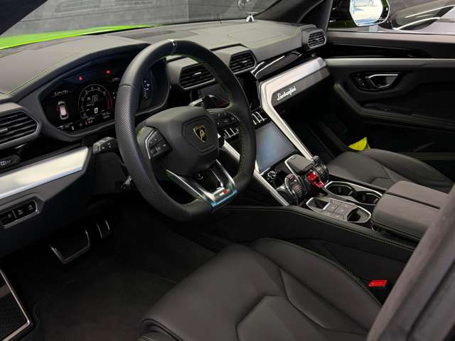 ランボルギーニ ウルス Ｓ ４ＷＤ R6年 (東海) 99
