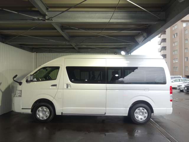 トヨタ ハイエースワゴン ２．７ グランドキャビン ４ＷＤ R6年 (北海道) 99