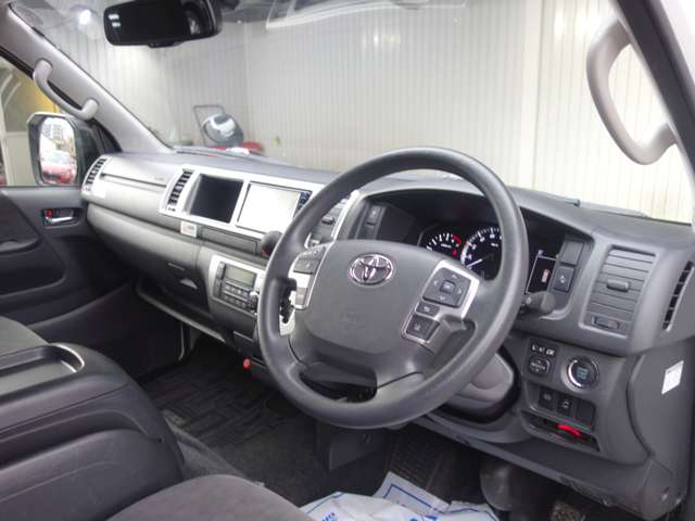 トヨタ ハイエースワゴン ２．７ グランドキャビン ４ＷＤ R6年 (北海道) 99