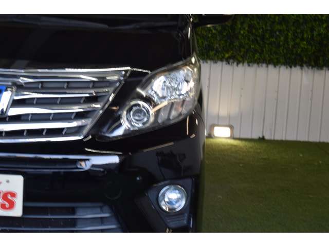 トヨタ アルファード　ハイブリッド ２．４ ＳＲ ４ＷＤ H25年 () 99