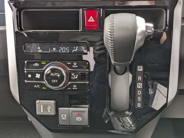 トヨタ ルーミー １．０ カスタム Ｇ R8年 () 99