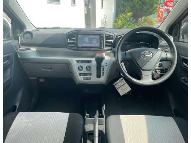 ダイハツ ミラ　イース ６６０ Ｘ ＳＡＩＩＩ H29年 (九州・沖縄) 99