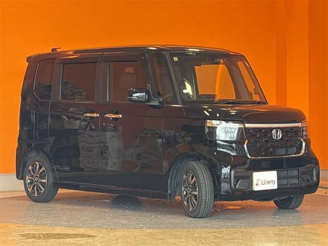 ホンダ Ｎ　ＢＯＸ カスタム ６６０ R5年 () 99