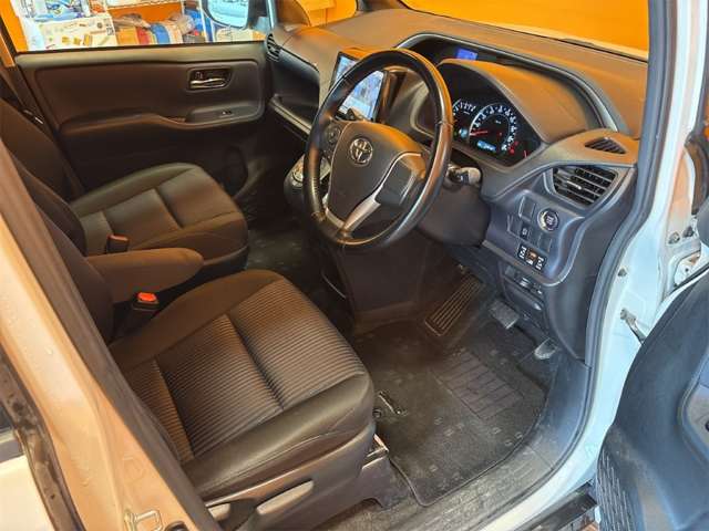 トヨタ ヴォクシー ２．０ ＺＳ 煌 H28年 () 99